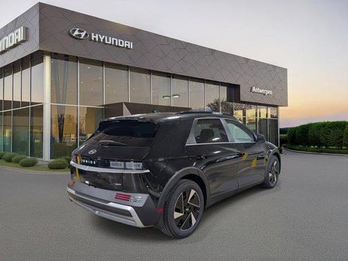 2025 Hyundai IONIQ 5 SEL