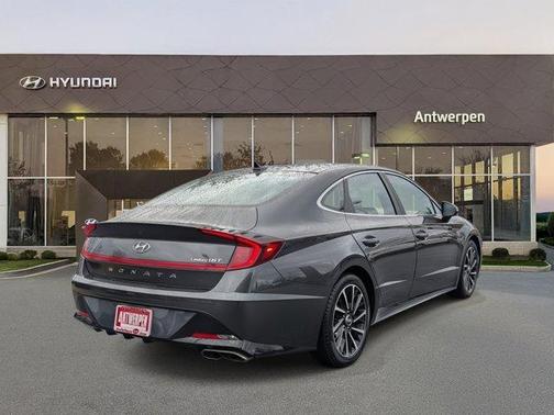 2021 Hyundai SONATA Limited