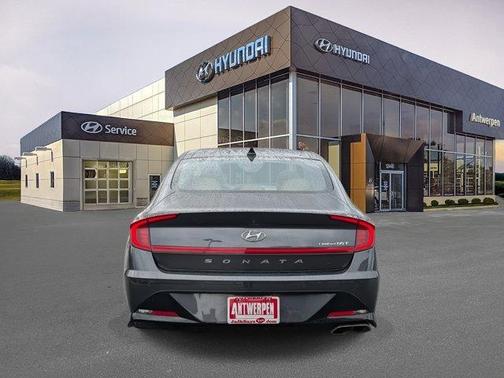 2021 Hyundai SONATA Limited