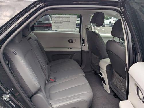 2025 Hyundai IONIQ 5 SEL