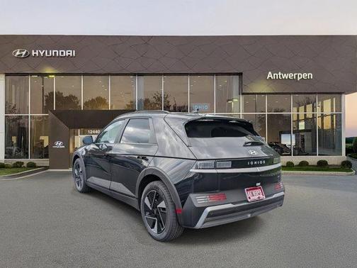 2025 Hyundai IONIQ 5 SEL