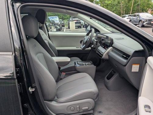 2025 Hyundai IONIQ 5 SEL