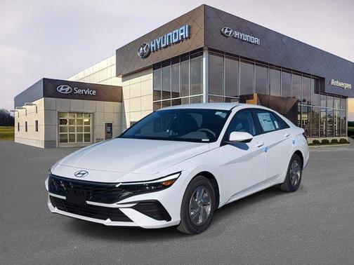 2026 Hyundai ELANTRA SE