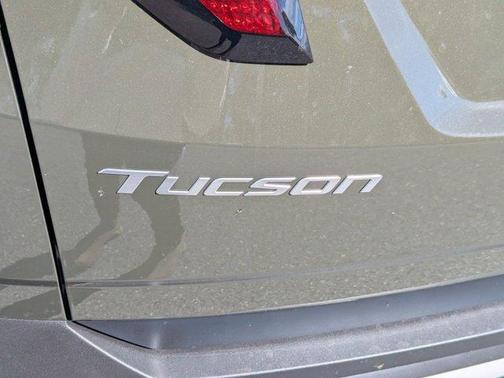 2025 Hyundai TUCSON SEL