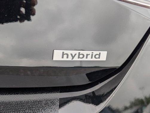 2025 Hyundai ELANTRA HEV SEL Sport