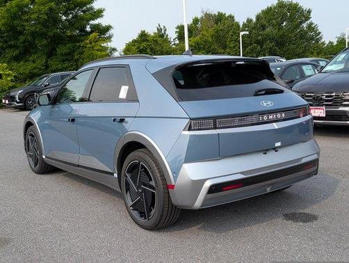 2025 Hyundai IONIQ 5 Limited