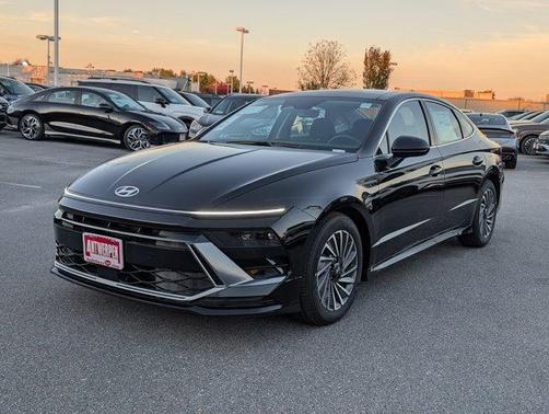 2026 Hyundai SONATA Hybrid SEL