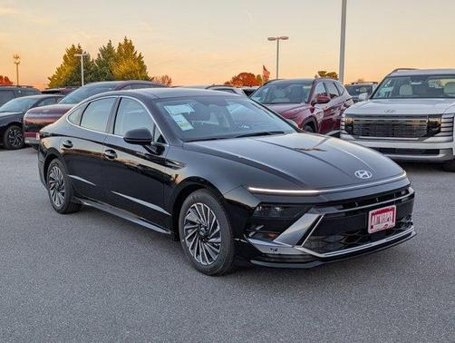 2026 Hyundai SONATA Hybrid SEL