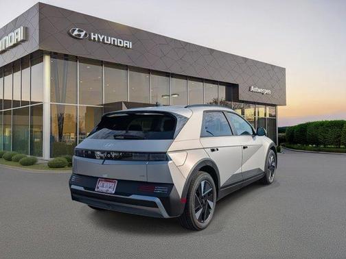 2025 Hyundai IONIQ 5 SEL