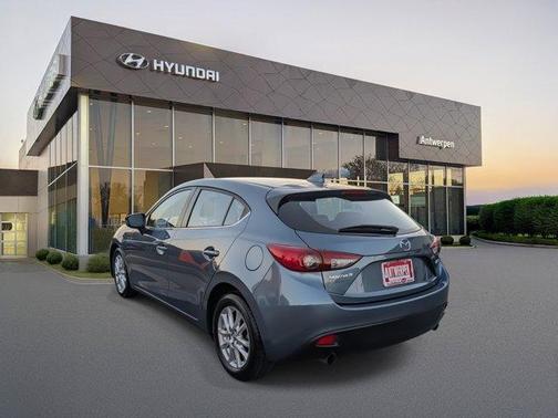 2016 Mazda Mazda3 i Grand Touring