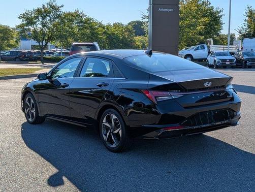 2021 Hyundai ELANTRA HEV Limited