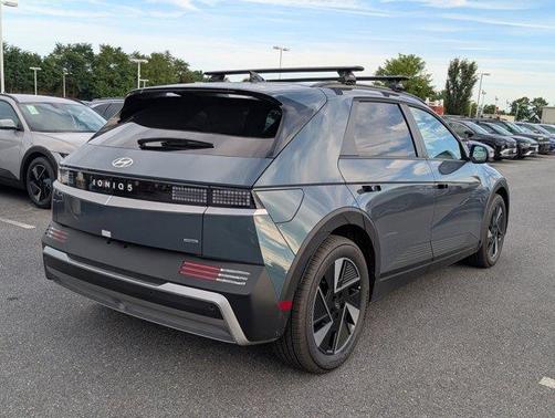 2025 Hyundai IONIQ 5 SEL