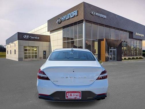 2023 Genesis G70 2.0T