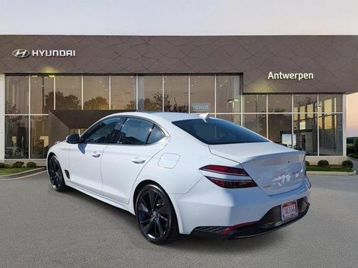 2023 Genesis G70 2.0T