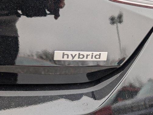 2025 Hyundai ELANTRA HEV Limited