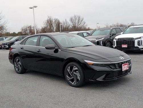 2025 Hyundai ELANTRA HEV Limited