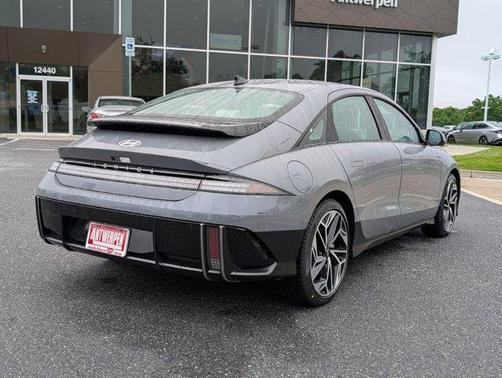 2025 Hyundai IONIQ 6 Limited