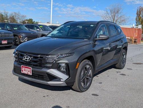 2026 Hyundai TUCSON Hybrid SEL