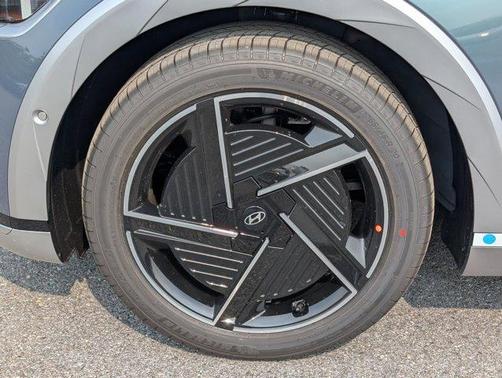 2025 Hyundai IONIQ 5 Limited