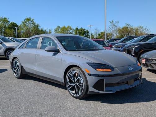 2025 Hyundai IONIQ 6 SEL