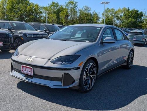 2025 Hyundai IONIQ 6 SEL