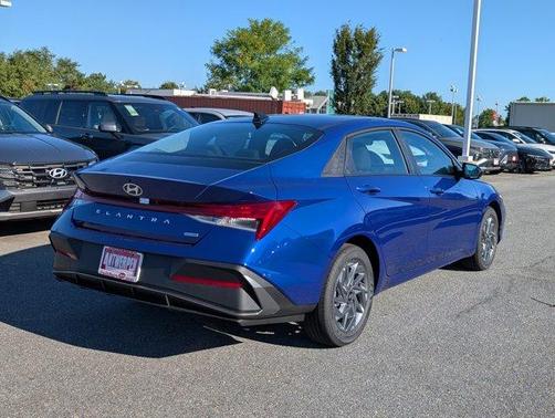 2025 Hyundai ELANTRA HEV Blue