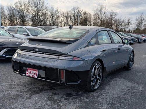 2025 Hyundai IONIQ 6 SEL