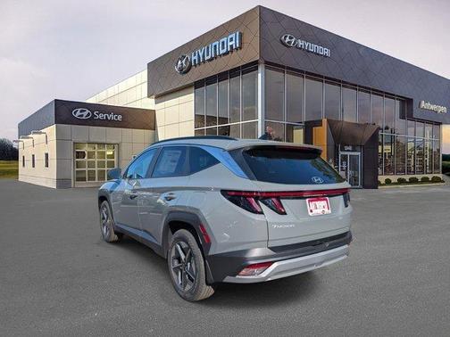 2026 Hyundai TUCSON SEL Premium