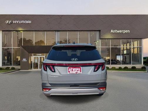 2026 Hyundai TUCSON SEL Premium