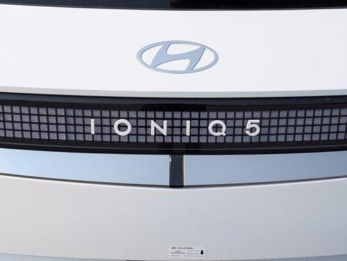 2025 Hyundai IONIQ 5 Limited