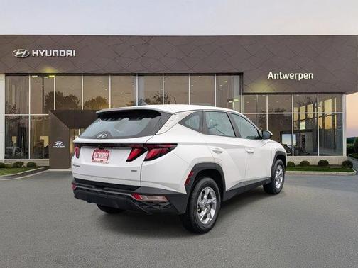 2024 Hyundai TUCSON SE