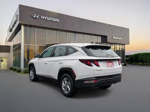 2024 Hyundai TUCSON SE