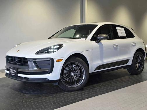 2023 Porsche Macan 