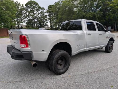 2017 RAM 3500 Tradesman Crew Cab 4x4 8' Box