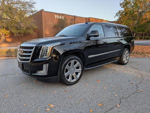 2018 Cadillac Escalade ESV Luxury