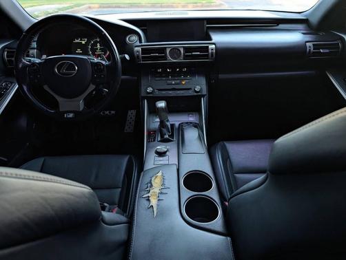 2016 Lexus IS 350 Base