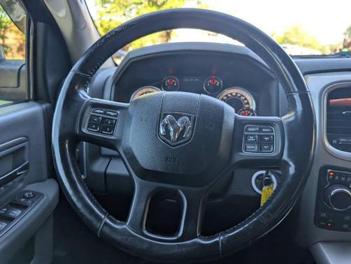 Granite Crystal Metallic Clearcoat 2015 RAM 1500 Big Horn