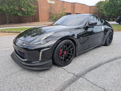 Magnetic Black 2016 Nissan 370Z Sport Tech
