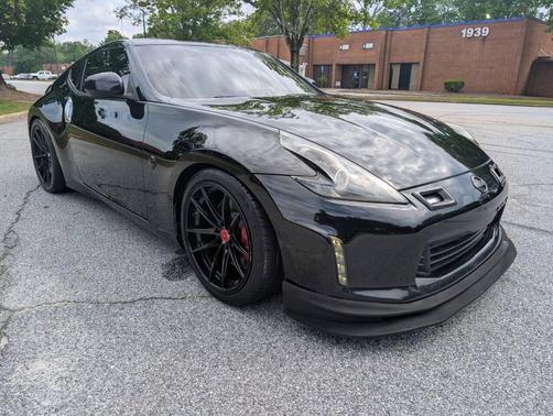 Magnetic Black 2016 Nissan 370Z Sport Tech
