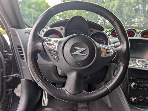 Magnetic Black 2016 Nissan 370Z Sport Tech