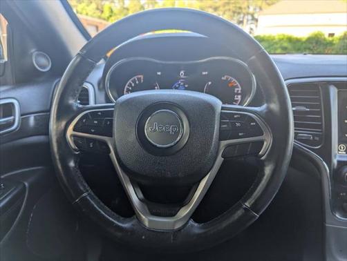 2018 Jeep Grand Cherokee Laredo E