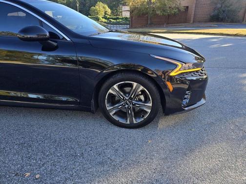 2021 Kia K5 EX
