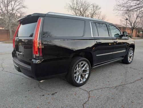 2016 Cadillac Escalade ESV Platinum