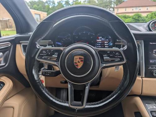 2018 Porsche Macan Base