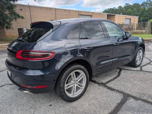 2018 Porsche Macan Sport Edition
