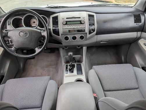 2006 Toyota Tacoma PreRunner Access Cab