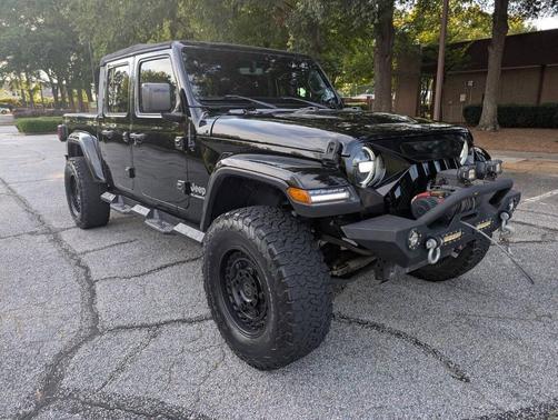 2020 Jeep Gladiator Overland