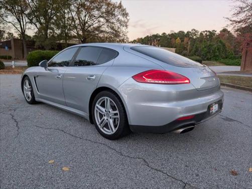2014 Porsche Panamera 4