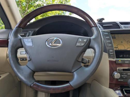 Obsidian 2012 Lexus LS 460 Base
