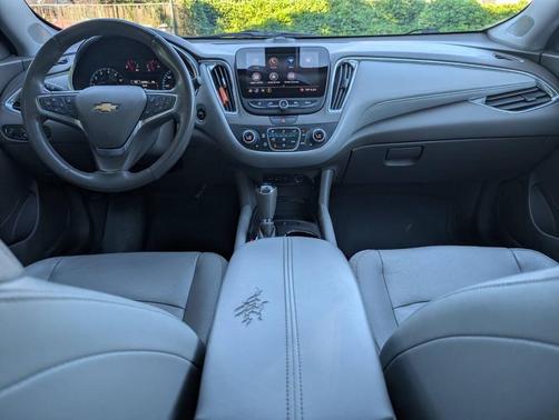 Blue 2019 Chevrolet Malibu LT